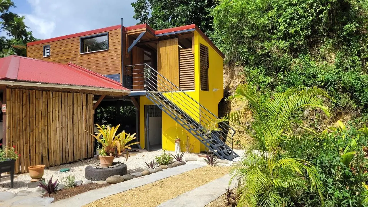 Daire Kalinao - Bungalow Chic En Nature Les Abymes